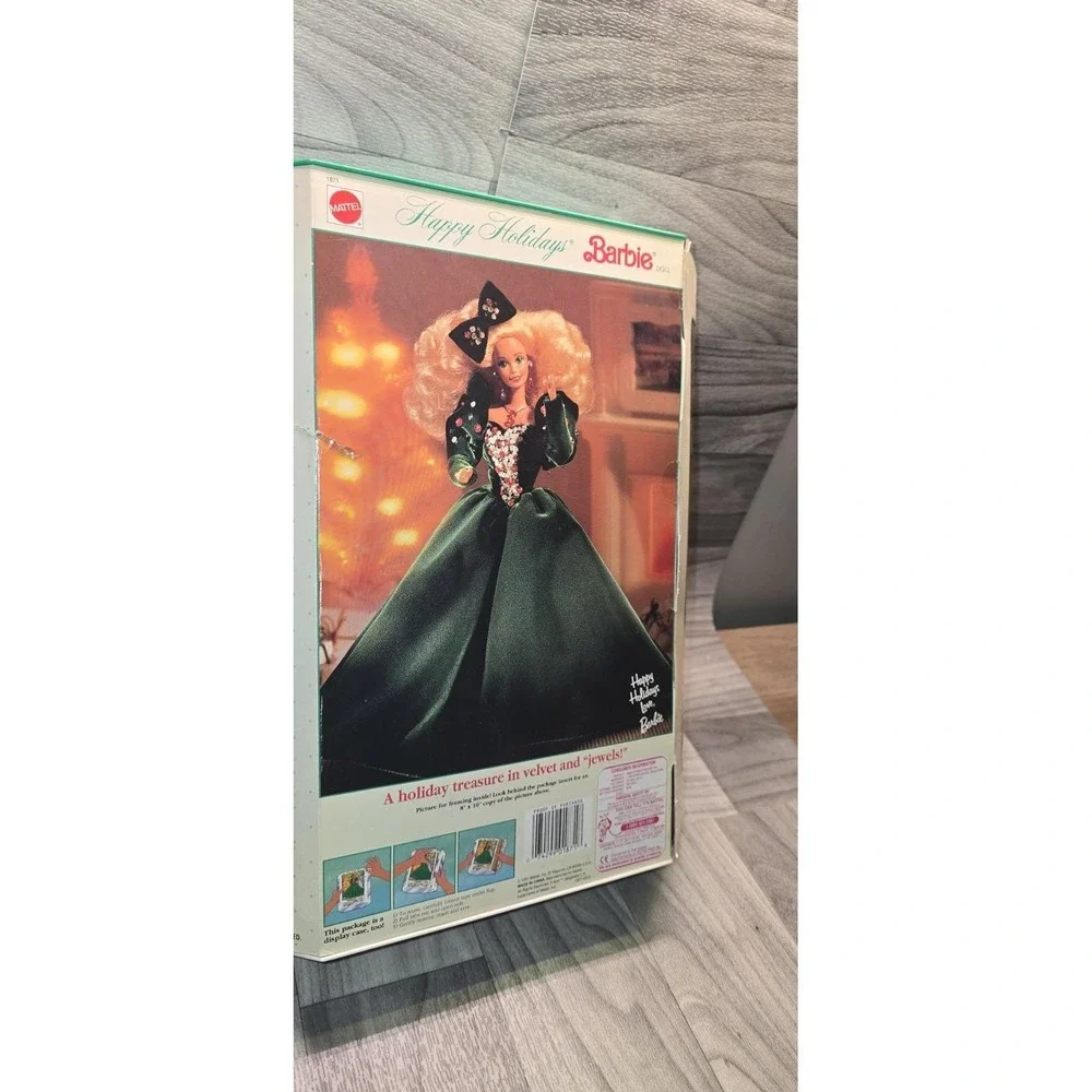 Happy Holidays Special Edition 1991 Barbie Doll